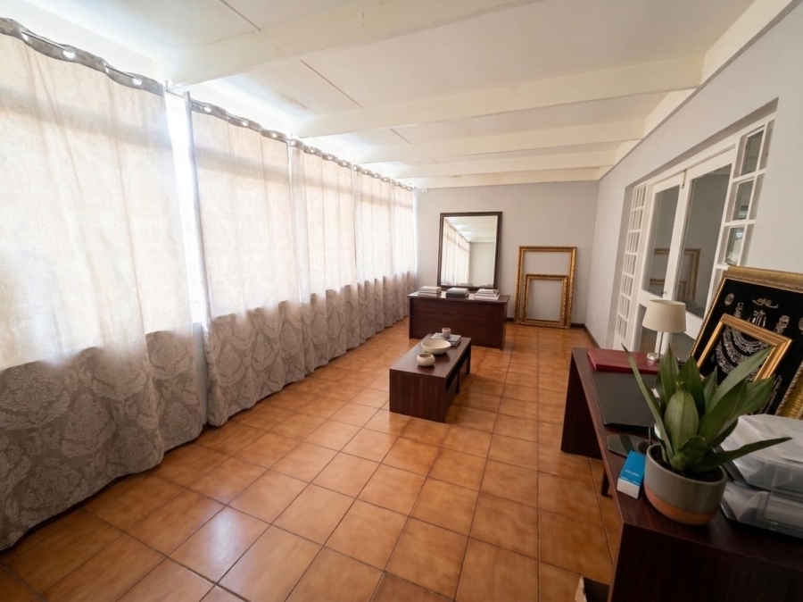 3 Bedroom Property for Sale in Wetton Western Cape